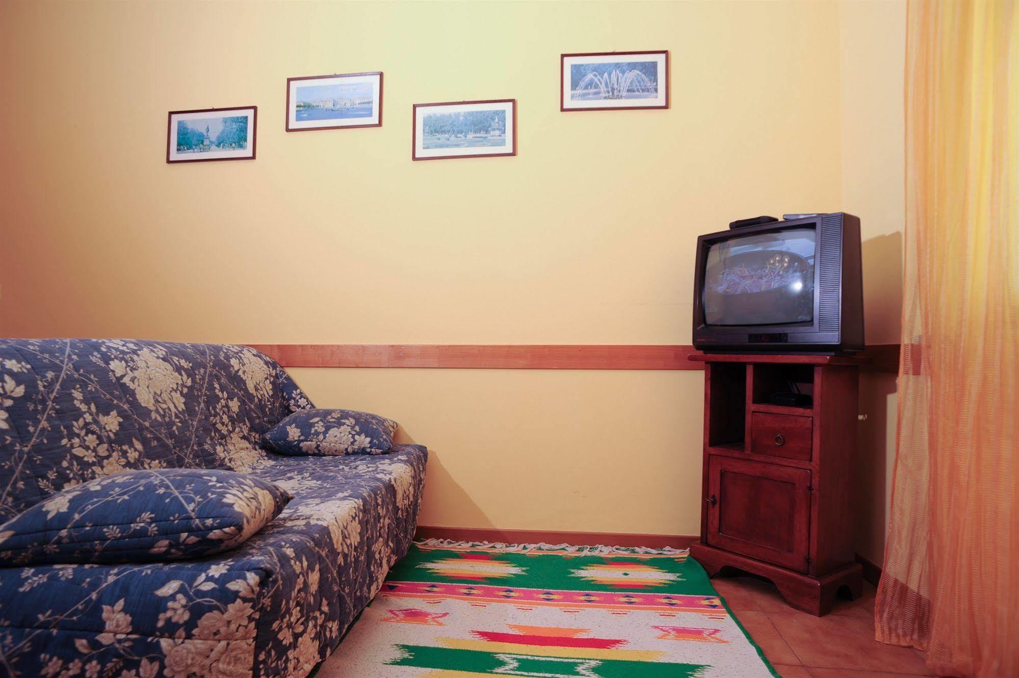 Agriturismo La Mora อัสซิซี ภายนอก รูปภาพ