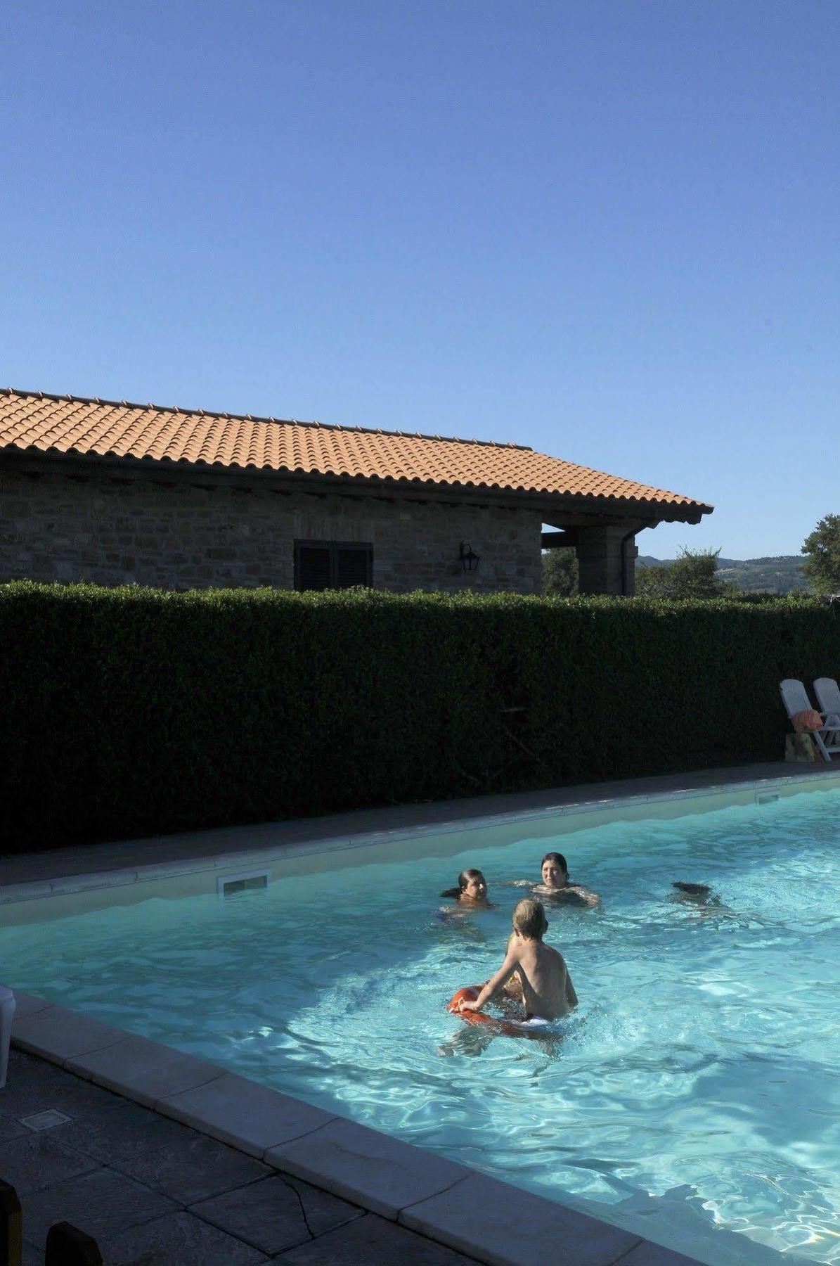Agriturismo La Mora อัสซิซี ภายนอก รูปภาพ